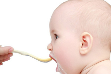 关于宝宝添加辅食的问题 杨陵妈妈您知道吗?
